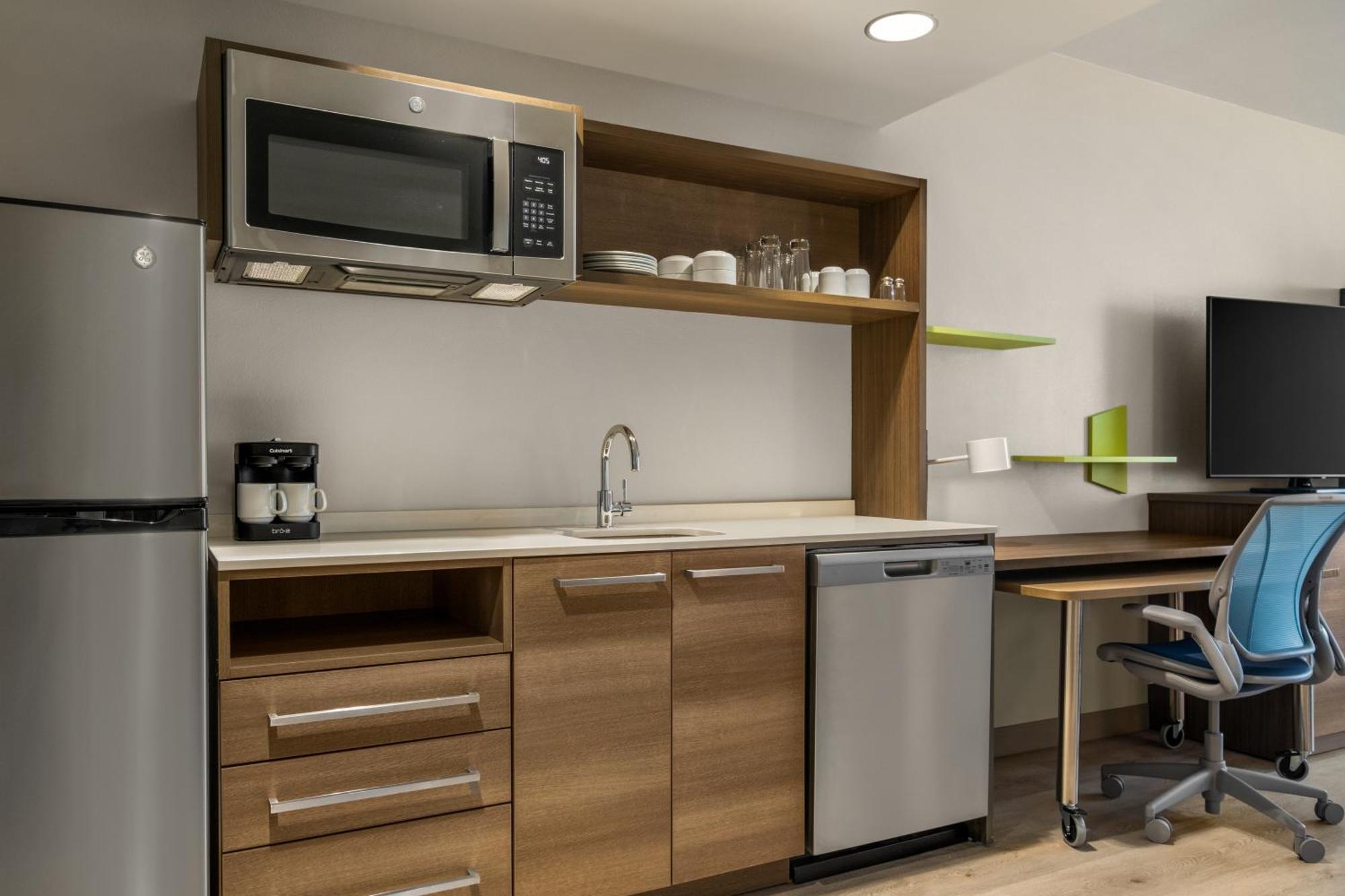 Home2 By Hilton East - Near Downtown And Ut Austin