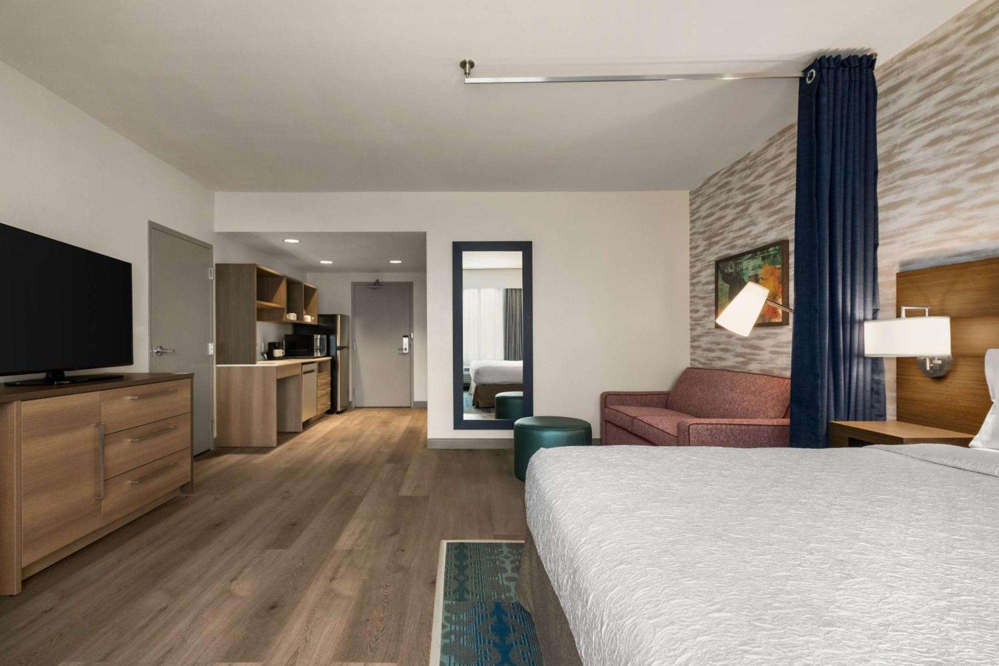 Home2 By Hilton East - Near Downtown And Ut 3*